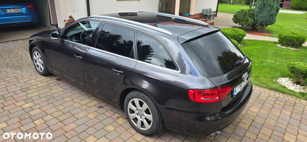 Audi A4 - 4
