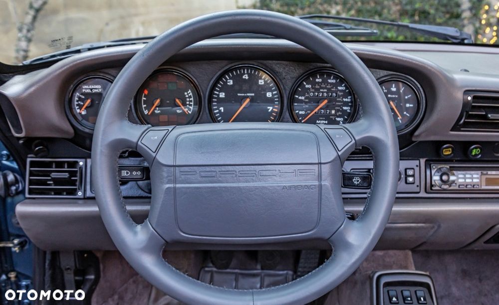 Porsche 911 - 17