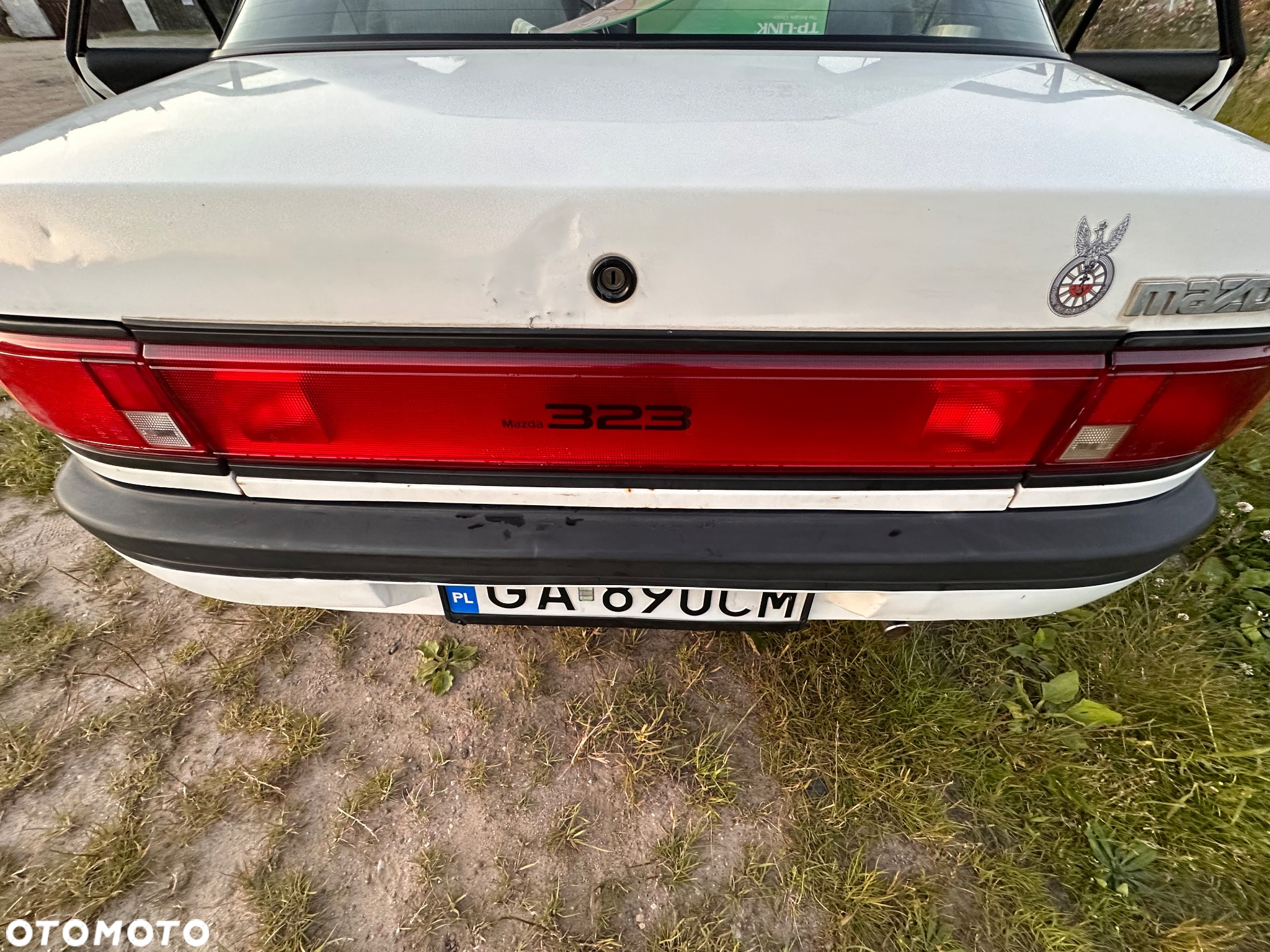 Mazda 323 - 16