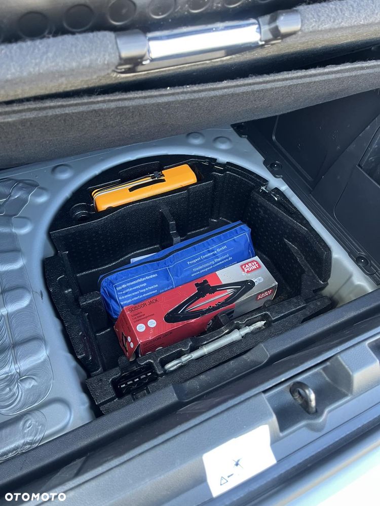 Peugeot 3008 155 THP Allure - 20