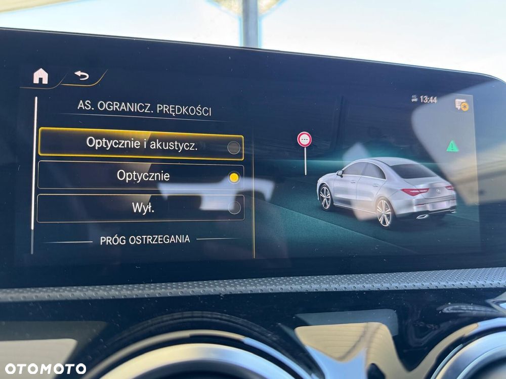 Mercedes-Benz CLA 180 mHEV AMG Line 7G-DCT - 33