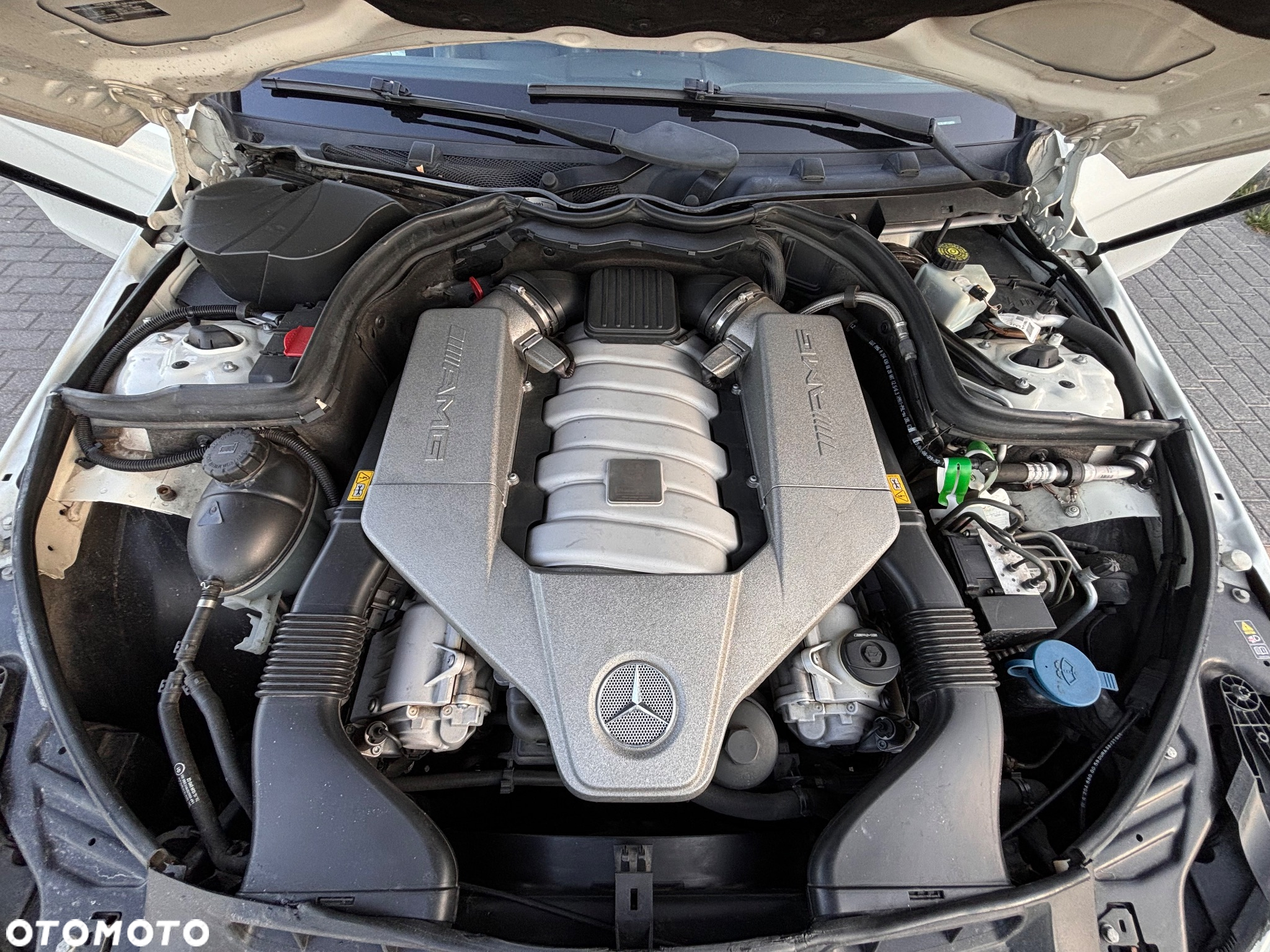 Mercedes-Benz Klasa C 63 AMG 7G-TRONIC - 21
