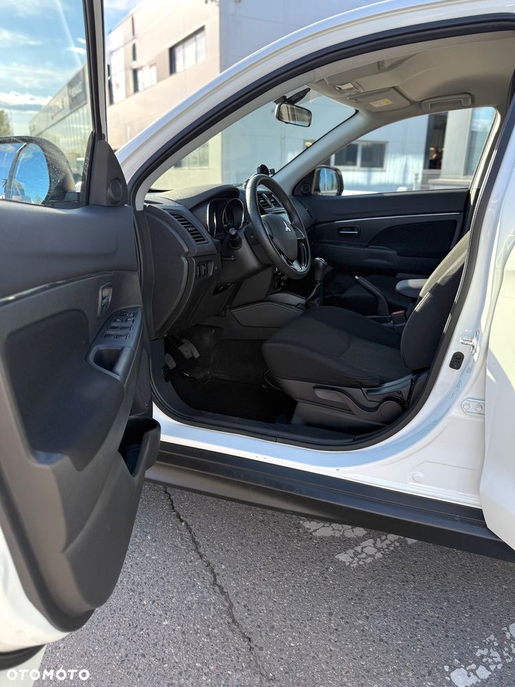Mitsubishi ASX 1.6 Invite - 8