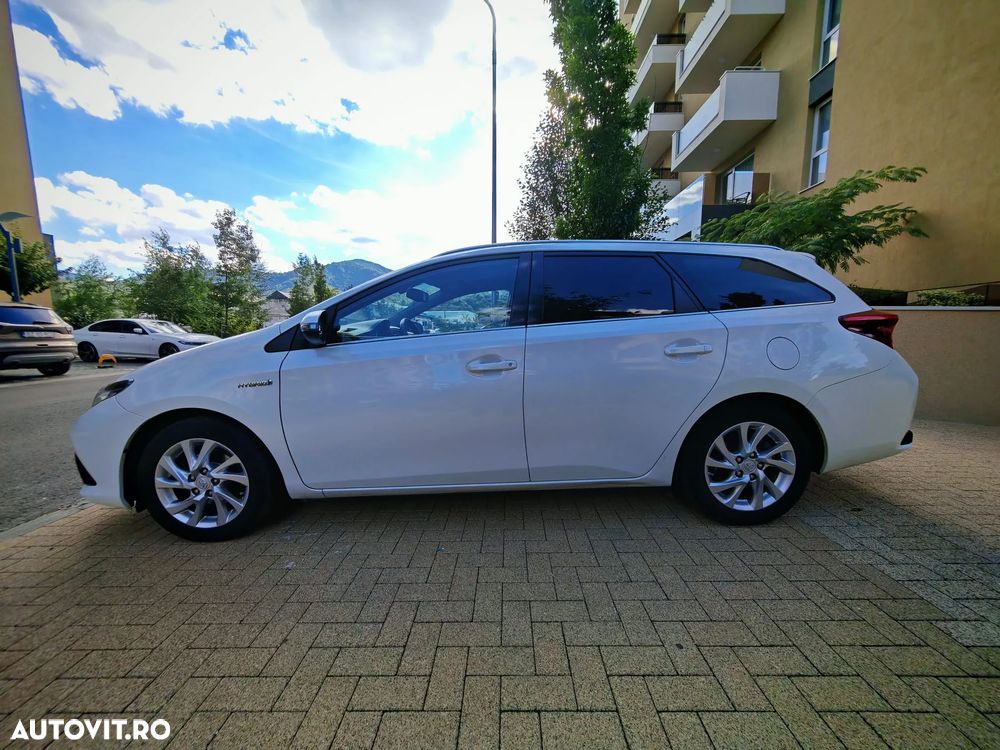 Toyota Auris - 30