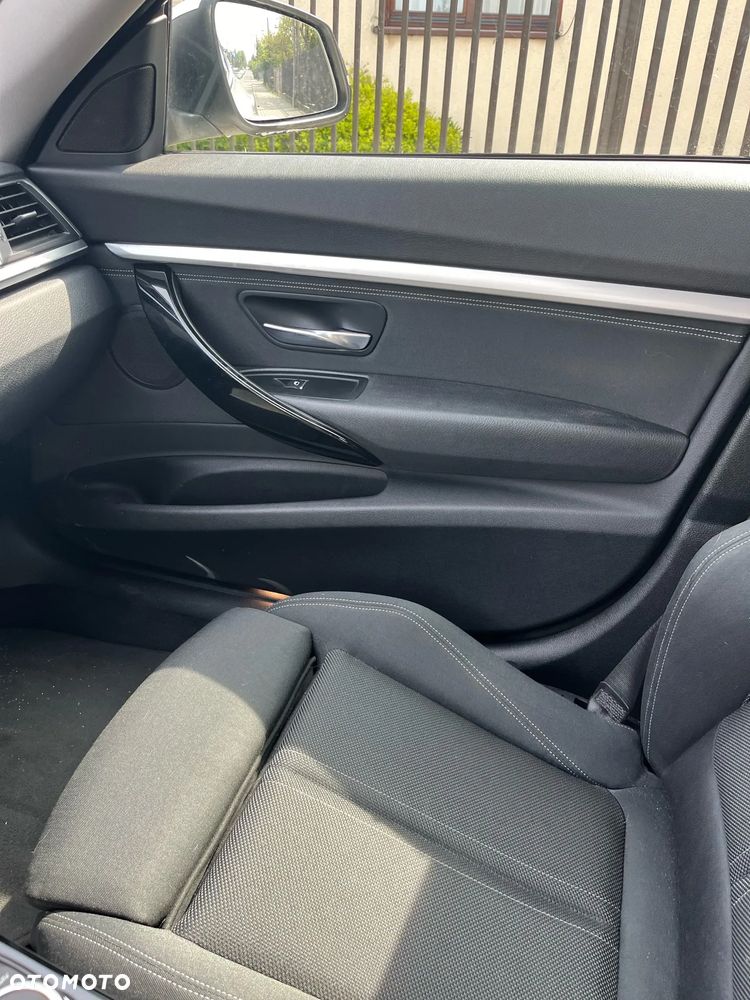 BMW Seria 3 320d - 13