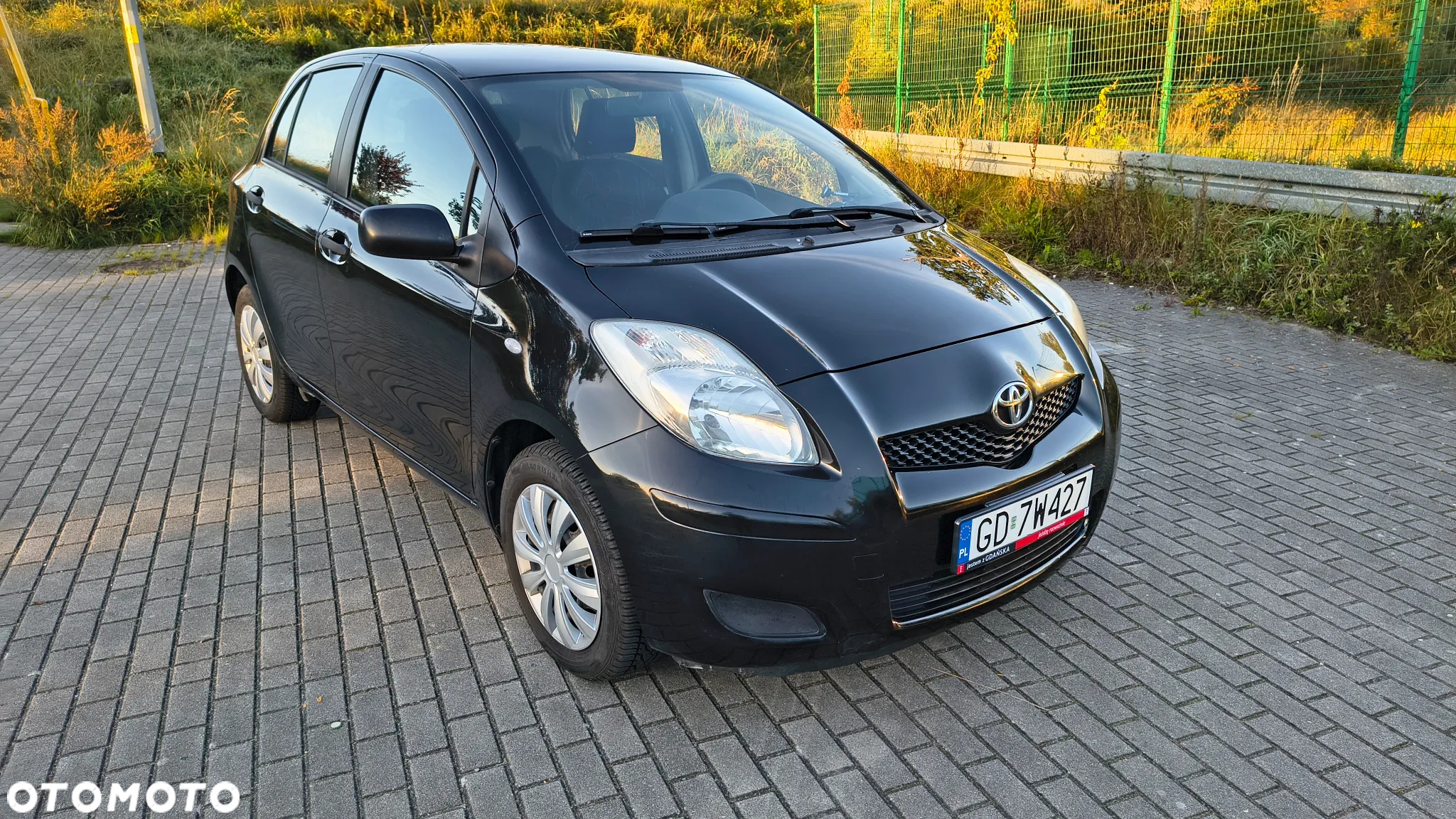 Toyota Yaris 1.0 Active - 7