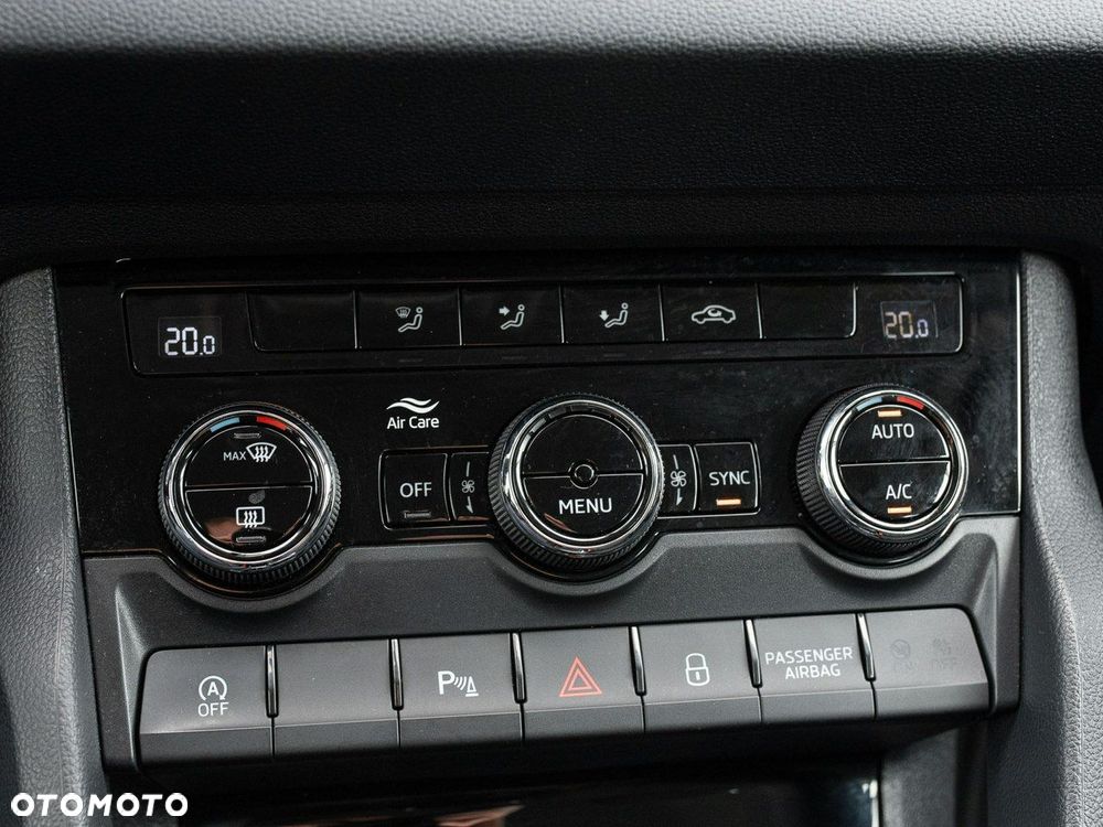 Skoda Karoq 2.0 TDI SCR 4x4 Ambition DSG - 19