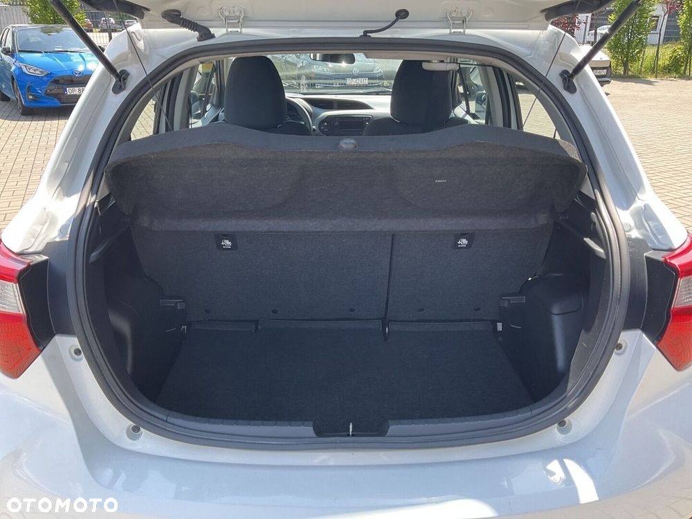 Toyota Yaris - 9
