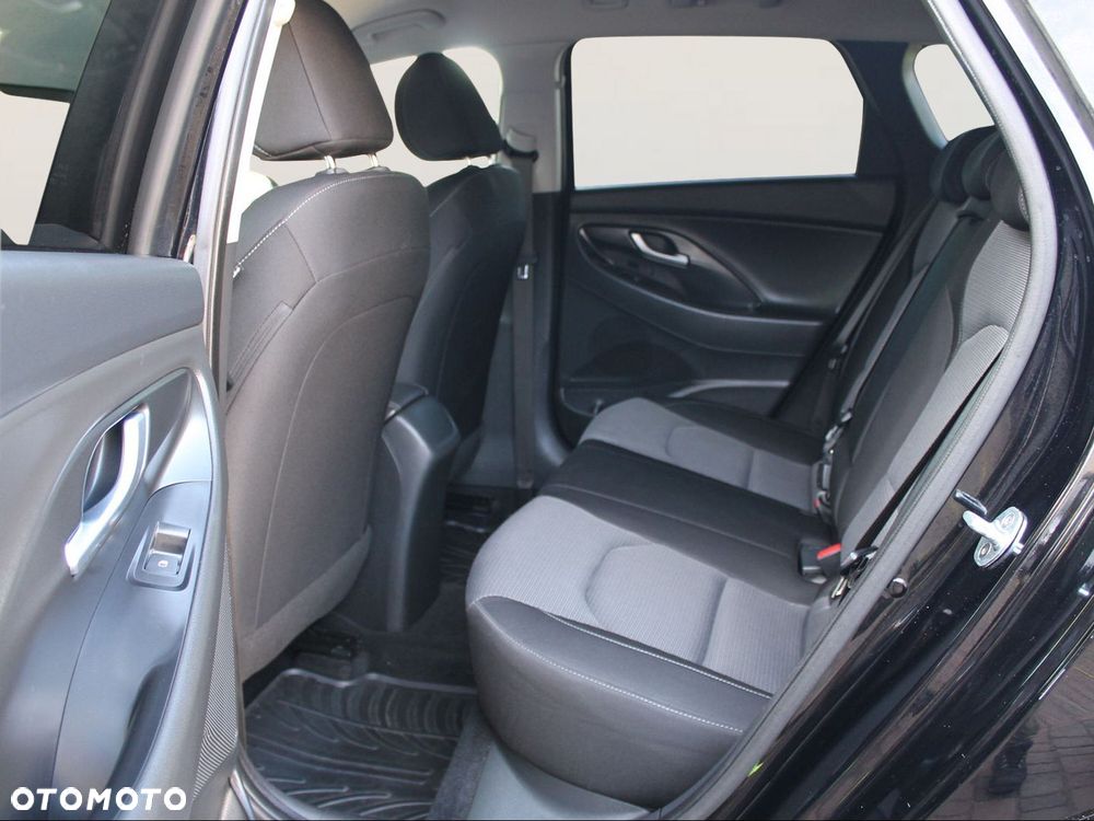 Hyundai i30 1.4 Passion Plus - 10