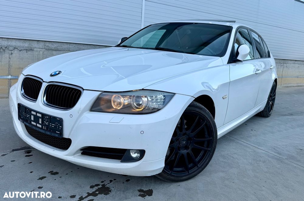 BMW Seria 3 320d DPF Aut. Edition Exclusive - 33