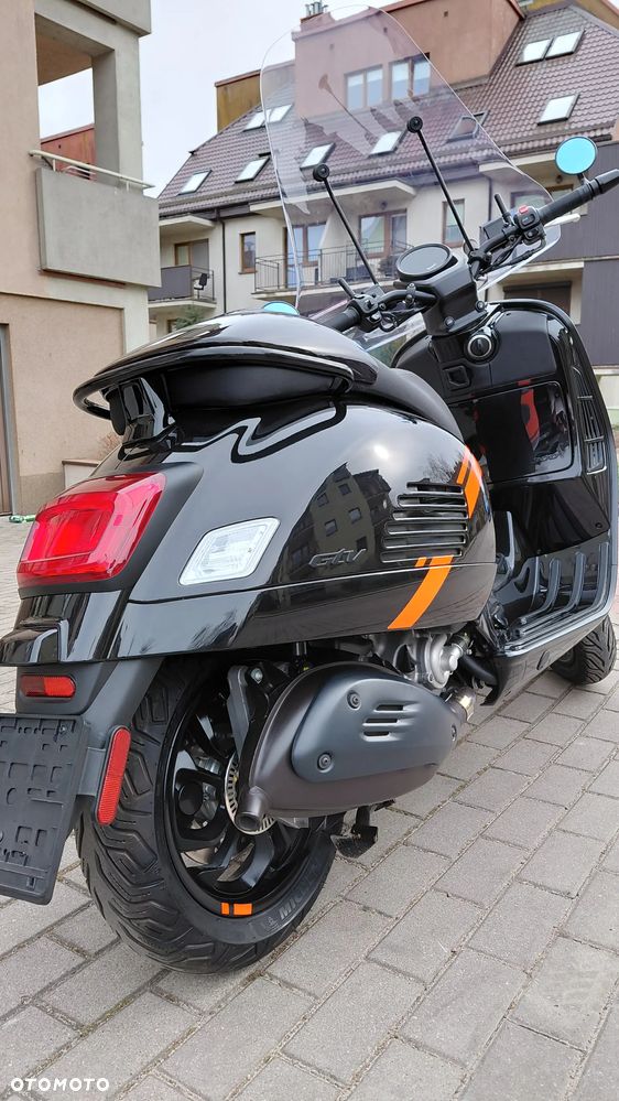 Vespa GTV-LXV - 2