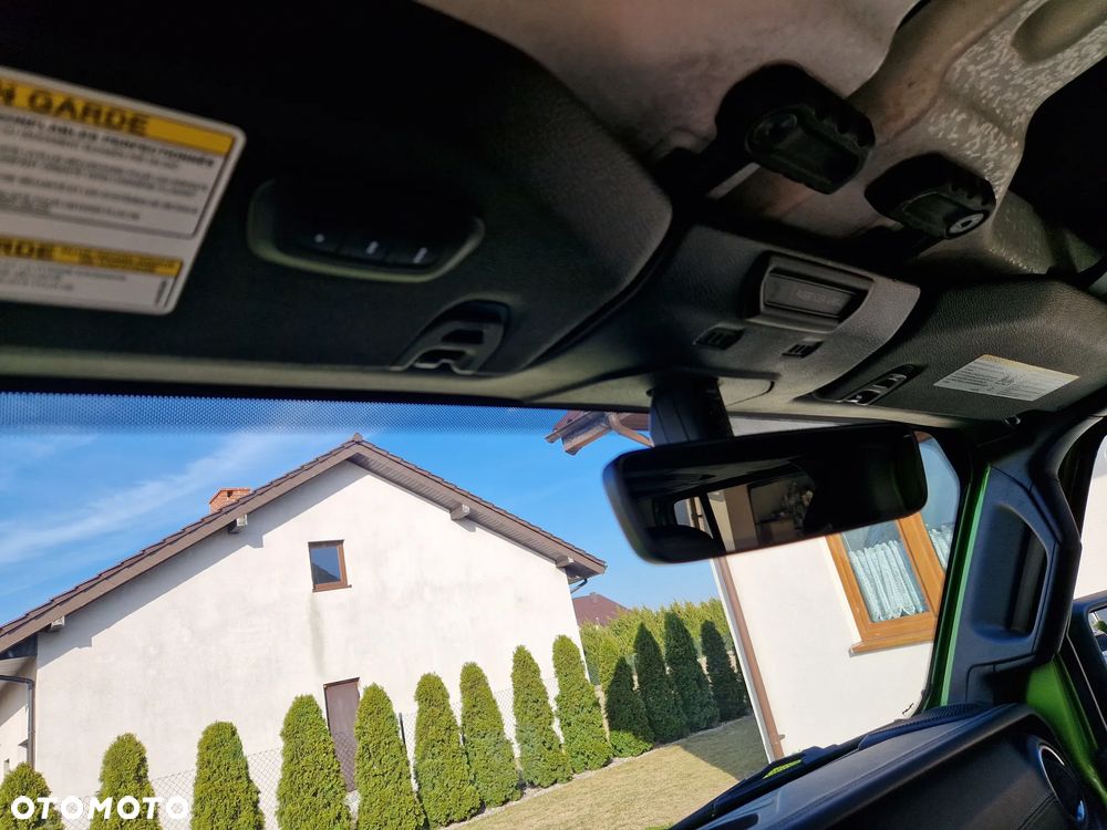 Jeep Wrangler 3.6 Unlim Sahara - 23