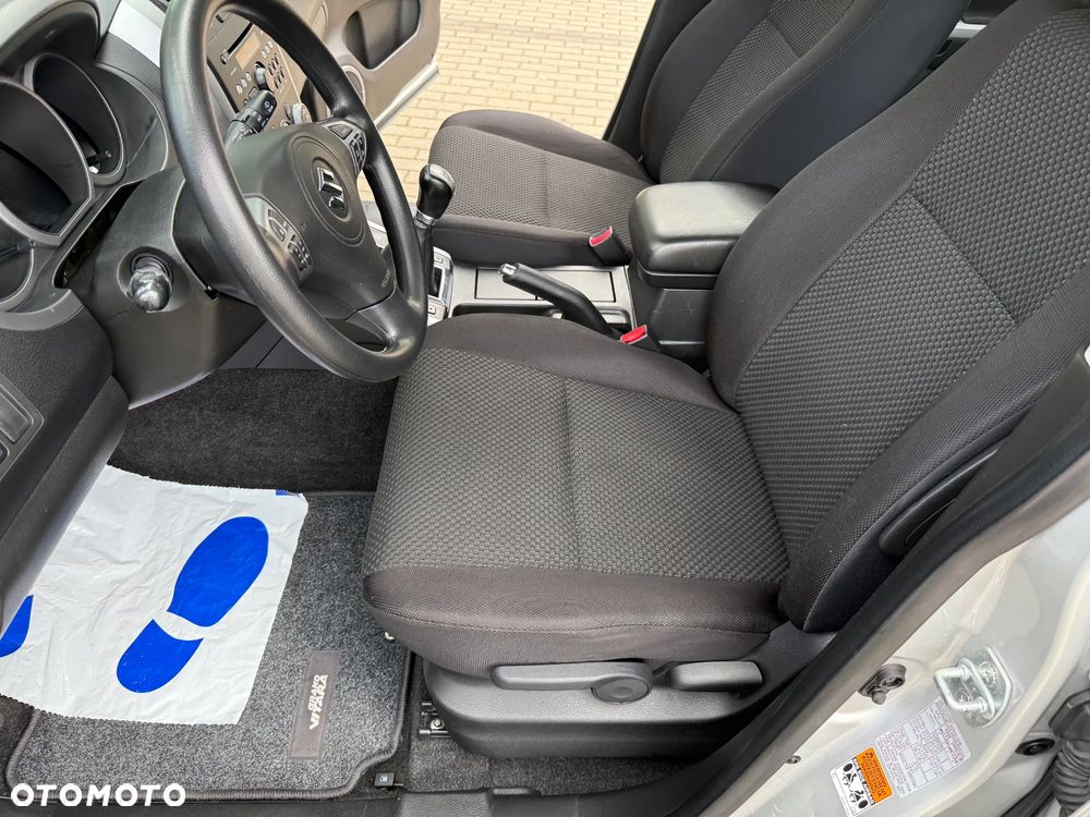 Suzuki Grand Vitara - 26