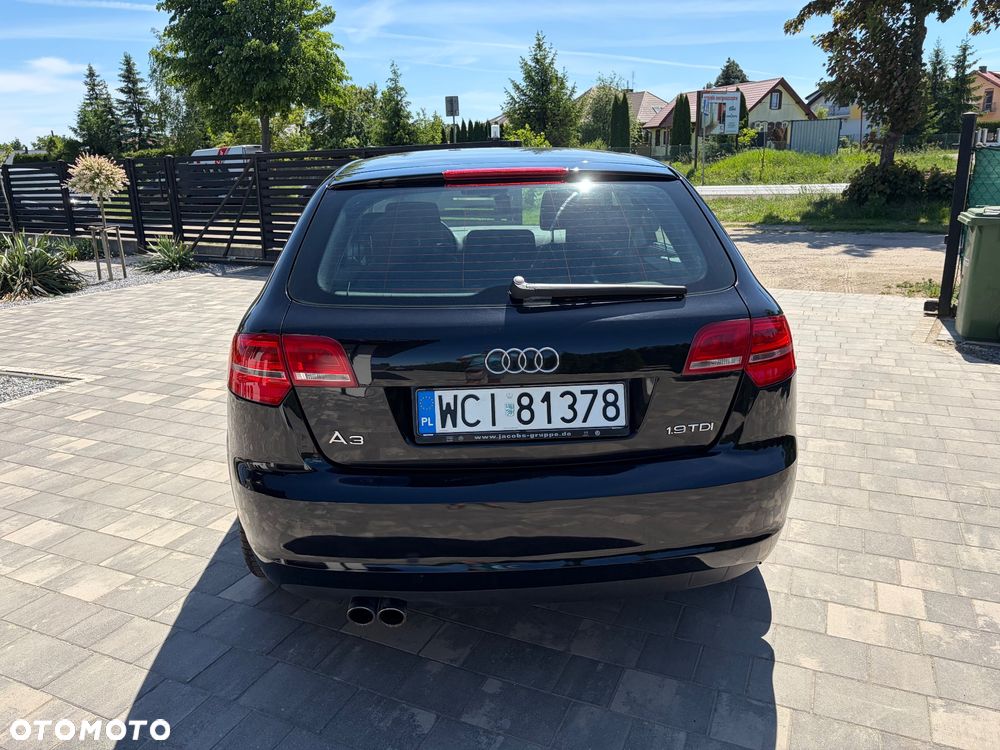 Audi A3 Sportback 1.9 TDI DPF Ambition - 9
