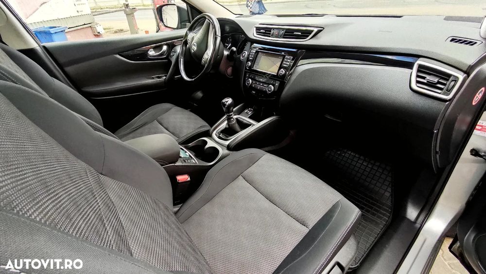 Nissan Qashqai 1.6 DCI N-Connecta - 5
