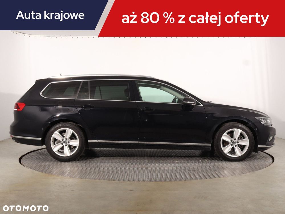 Volkswagen Passat Variant - 8