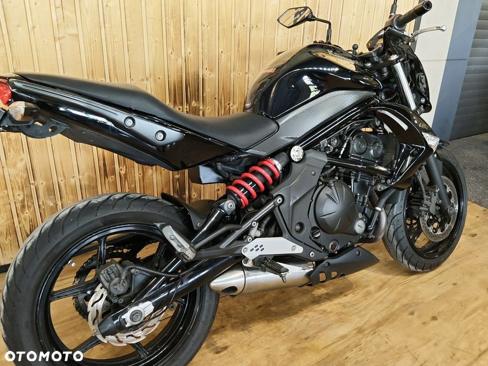 Kawasaki ER - 24