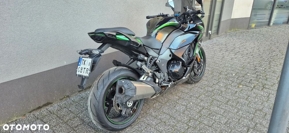 Kawasaki Ninja 1000 SX - 4