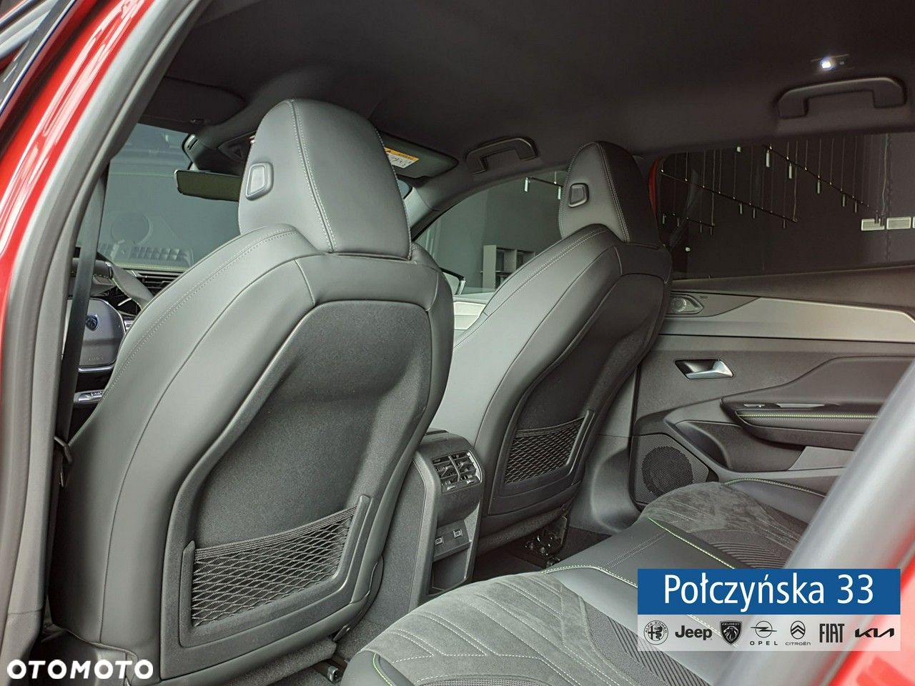 Peugeot 408 - 18