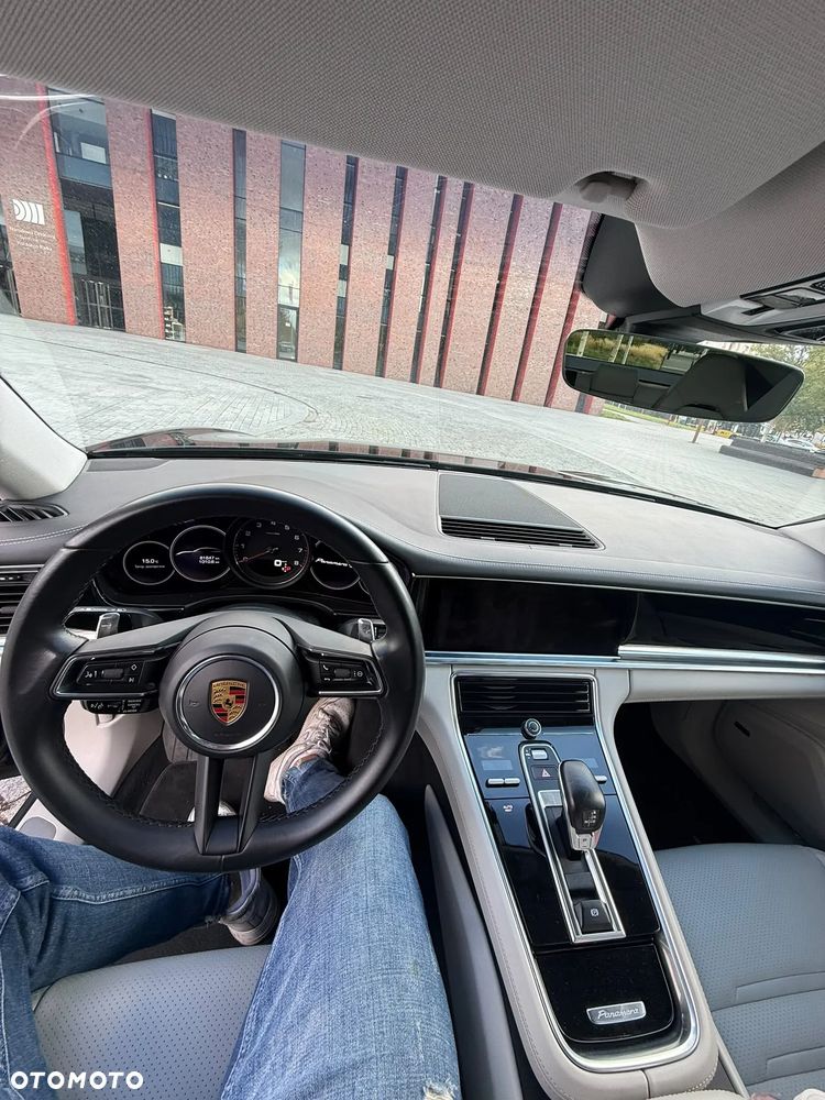 Porsche Panamera - 10