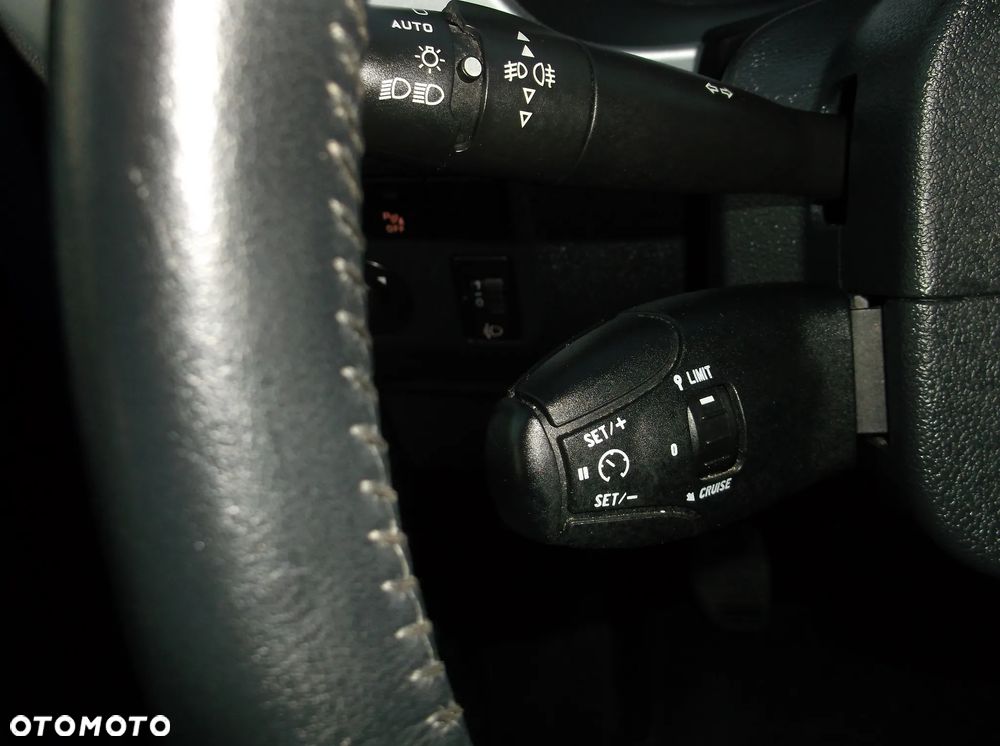 Citroën Berlingo Multispace HDi 115 FAP Exclusive - 16