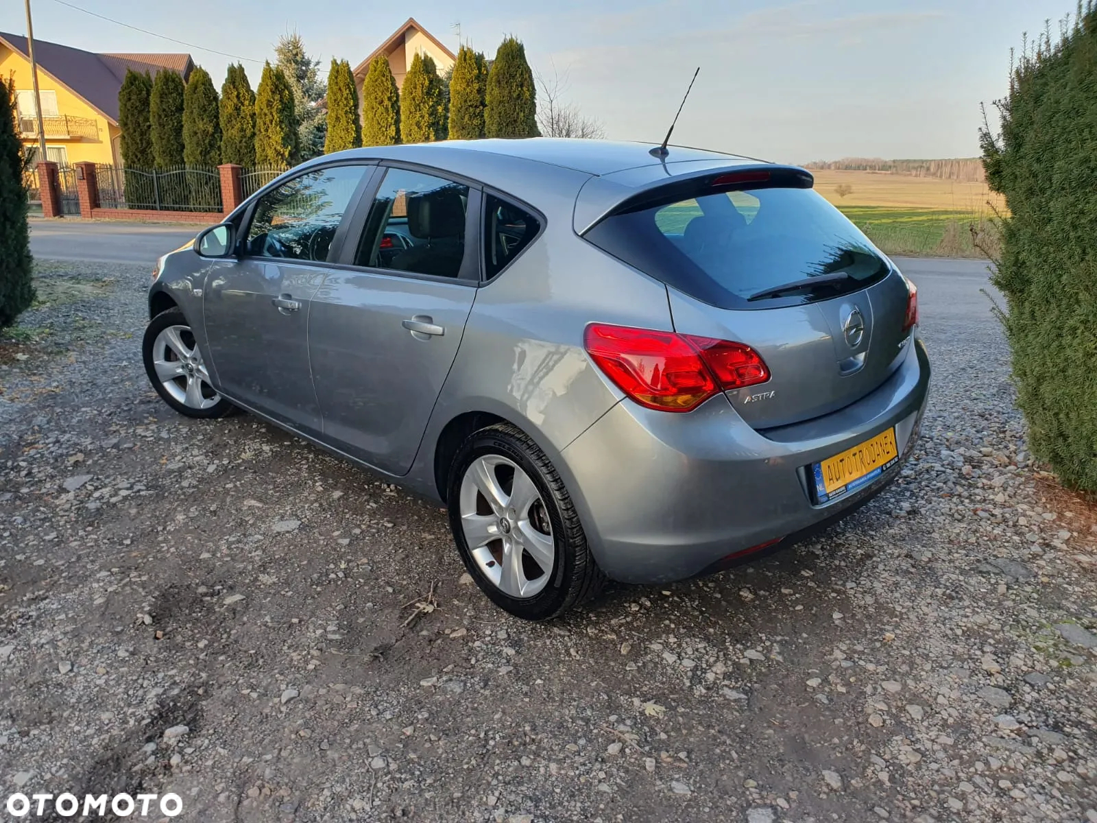 Opel Astra 1.4 EcoFLEX Edition - 4