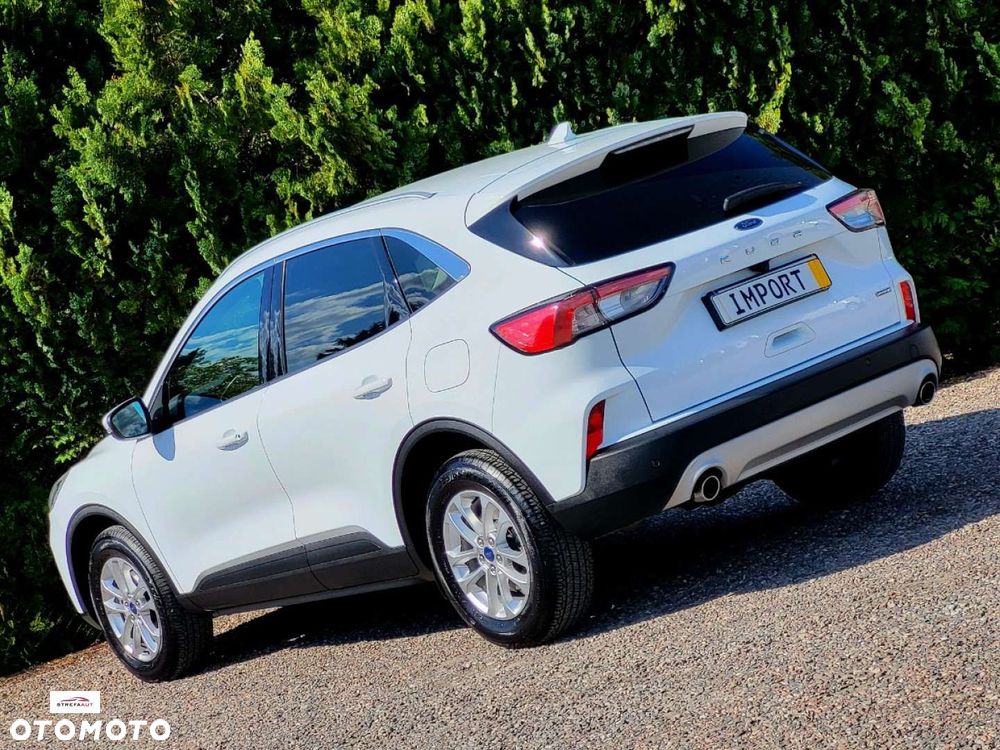 Ford Kuga - 2