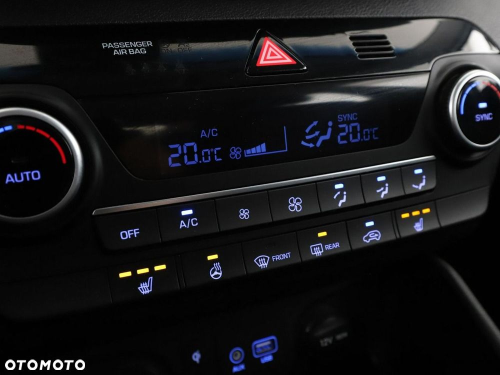 Hyundai Tucson blue 1.6 CRDi 4WD DCT Style - 27