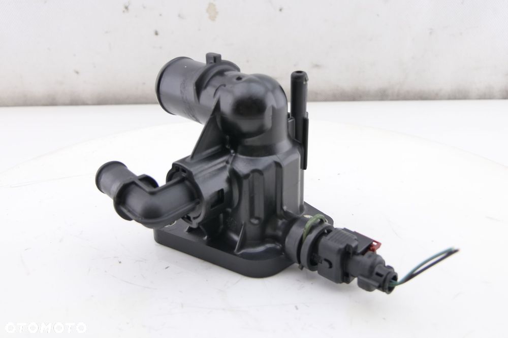 Obudowa Termostatu OPEL CORSA D 1.3 CDTI 55206391 - 4