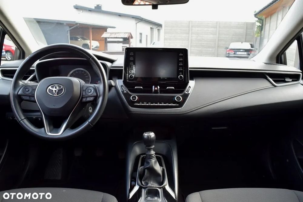 Toyota Corolla 1.5 Comfort - 29