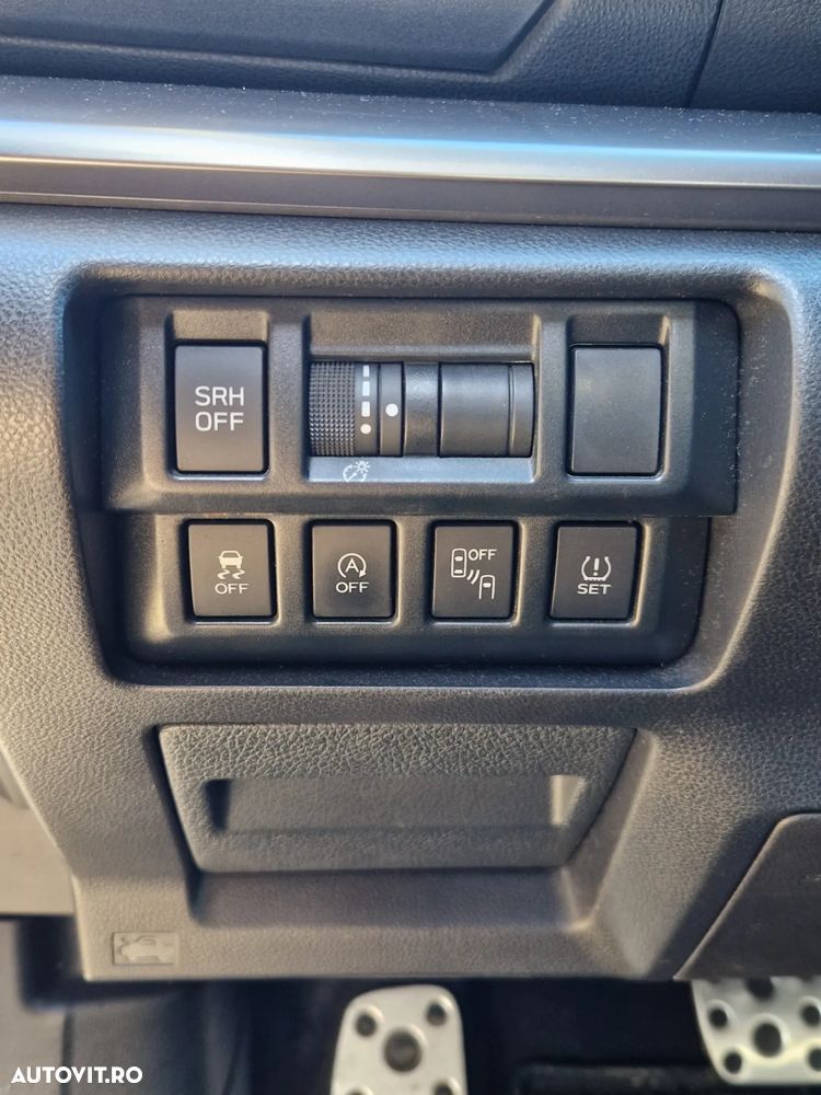 Subaru XV 2.0i CVT Premium - 24