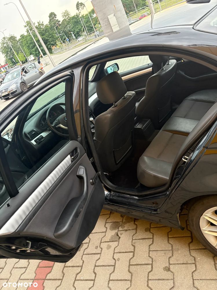 BMW Seria 3 - 16