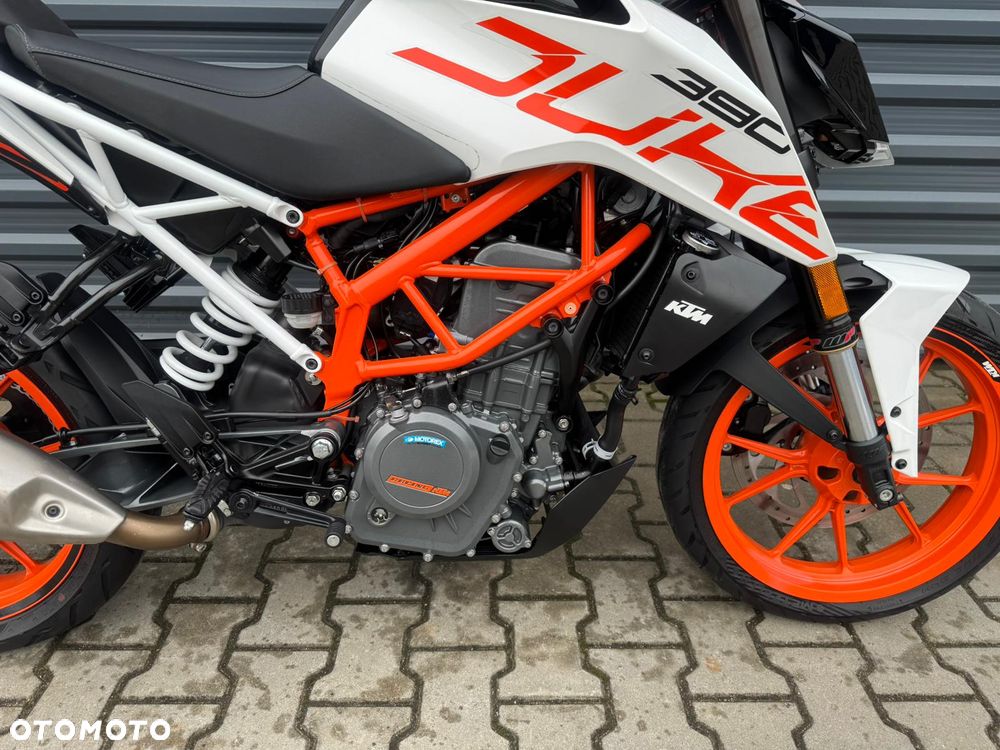 KTM Duke - 15