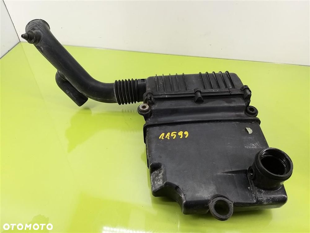 Filtr powietrza obudowa Fiat Grande Punto 1.4B 77KM 2005-2012 51773400 - 1