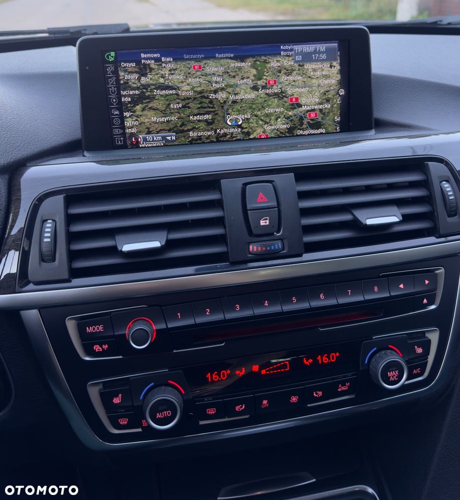 BMW Seria 3 318d Luxury Line - 30