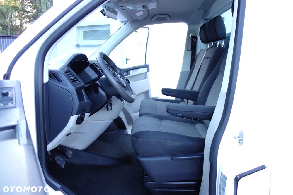 Volkswagen Transporter 2.0 TDI 150 KM T6 Skrzynia Klima Webasto - 5