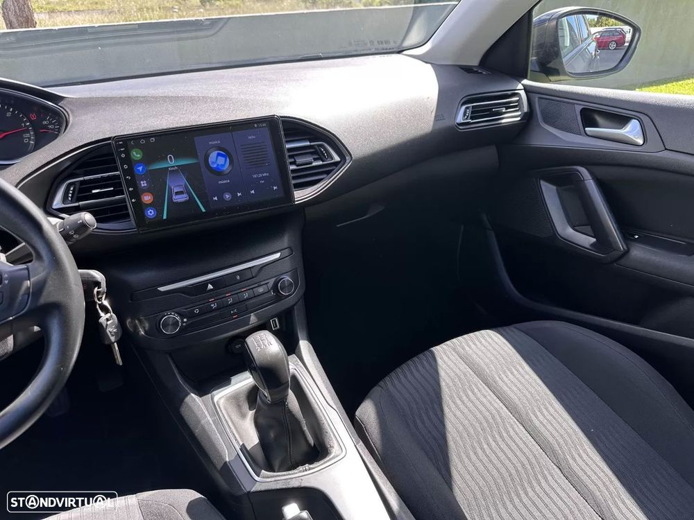 Peugeot 308 - 27