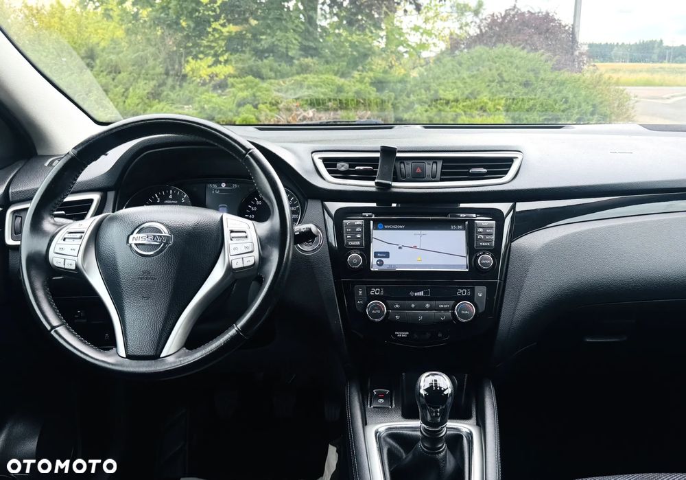 Nissan Qashqai 1.6 DIG-T 360 - 5