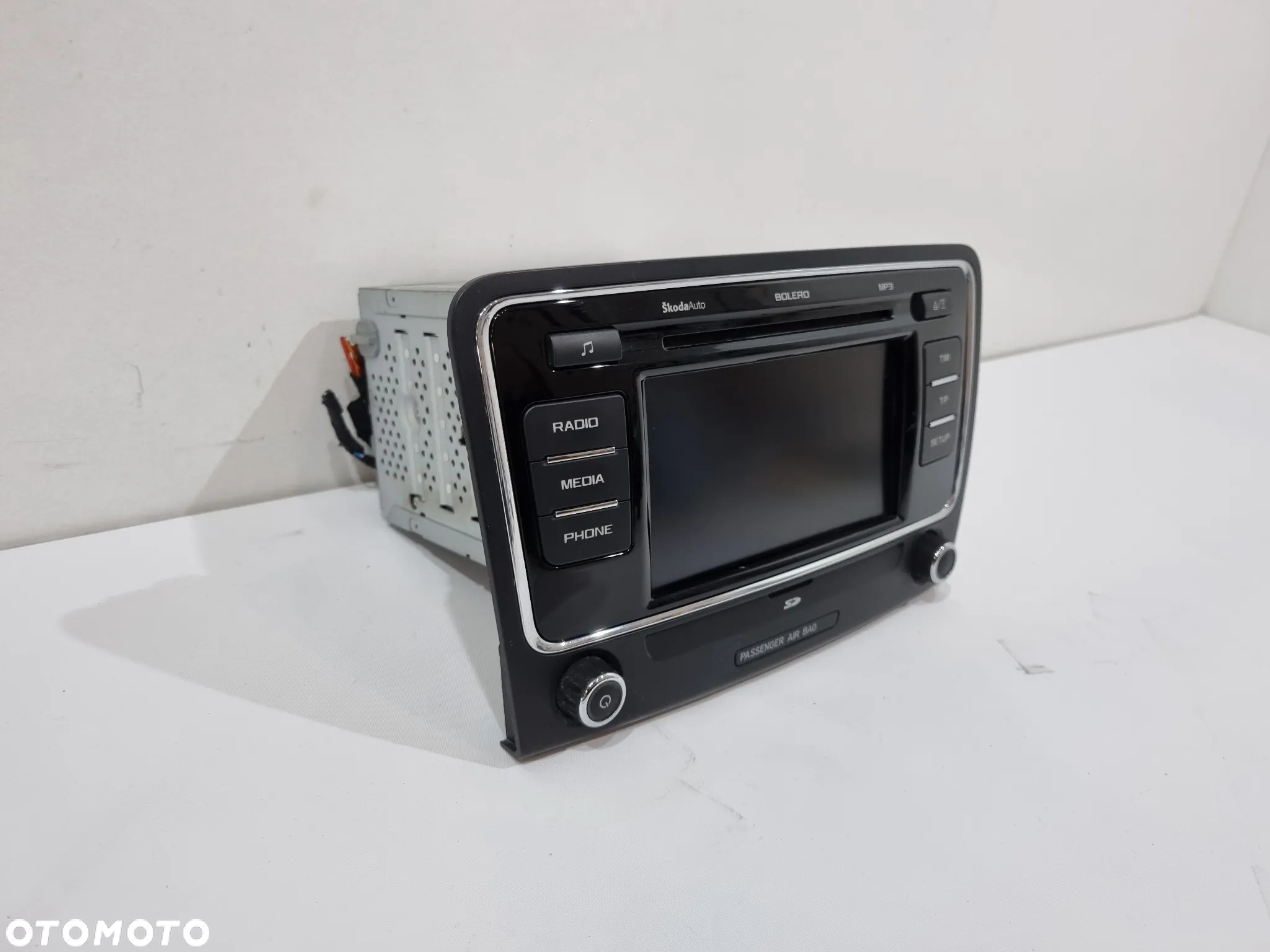 SKODA SUPERB II OCTAVIA RADIO CD 3T0035156F - 2