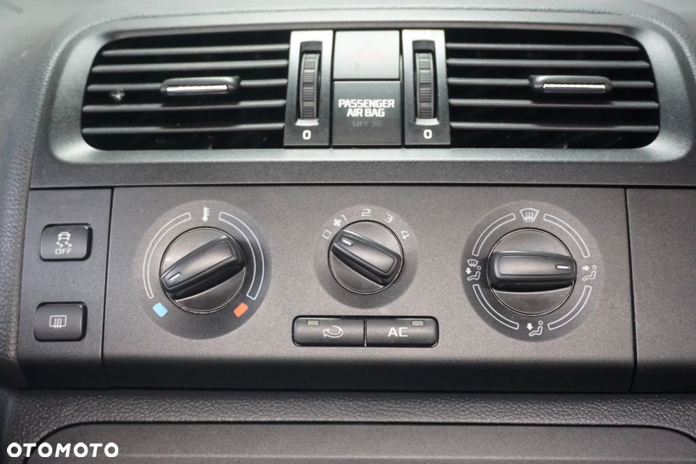 Skoda Roomster 1.2 12V HTP - 29