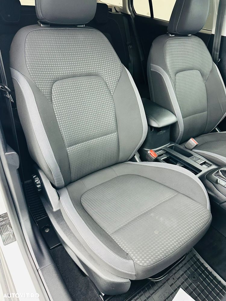 Ford Focus 1.5 EcoBlue Start-Stopp-System COOL&CONNECT DESIGN - 19