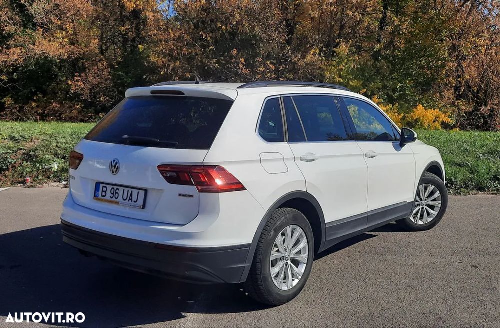 Volkswagen Tiguan 2.0 TDI 4Mot DSG Comfortline - 4
