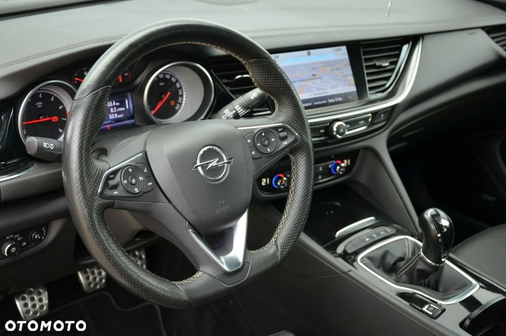 Opel Insignia - 22