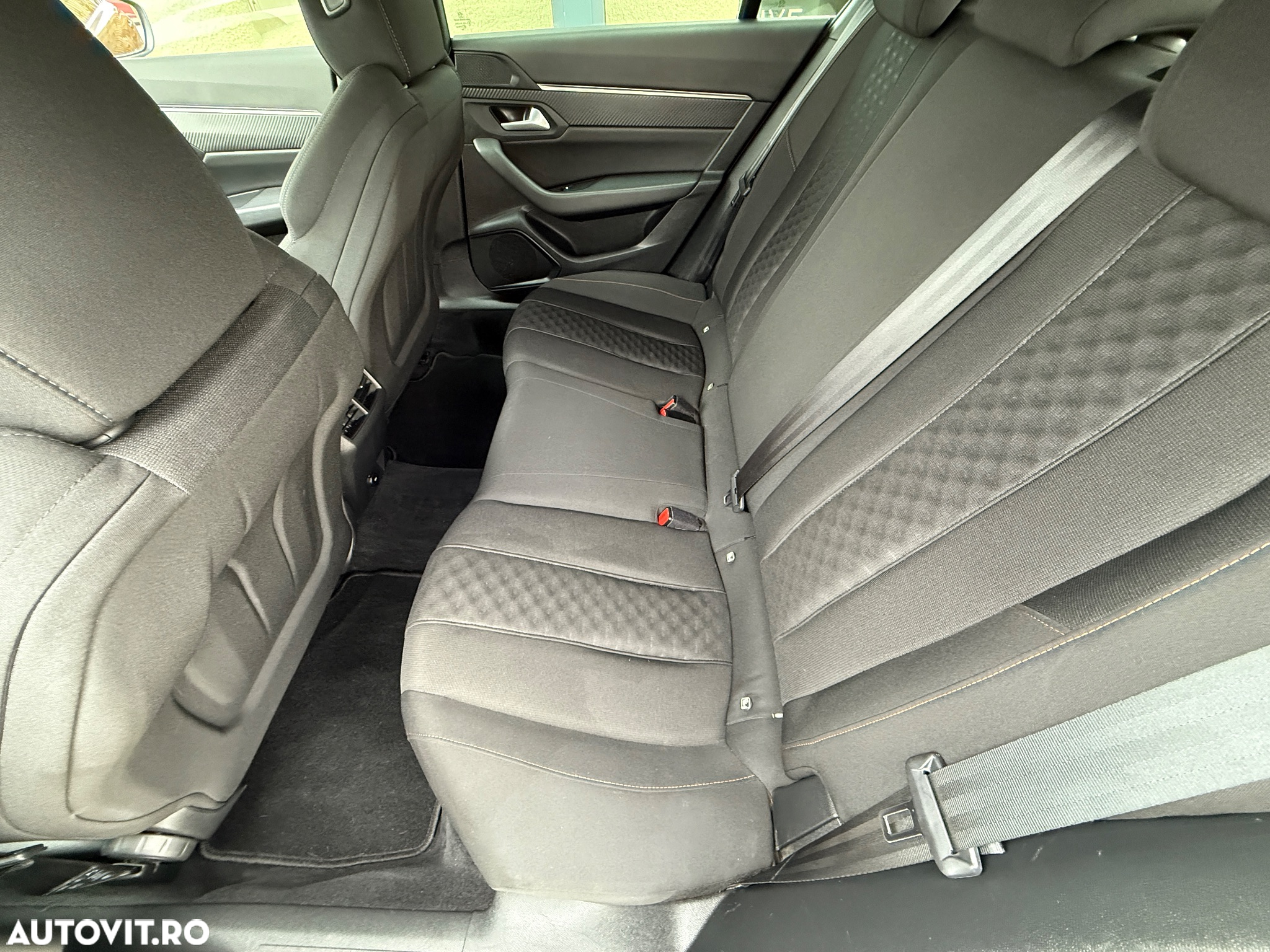 Peugeot 508 1.5 BlueHDI S&S EAT8 Allure Pack - 19