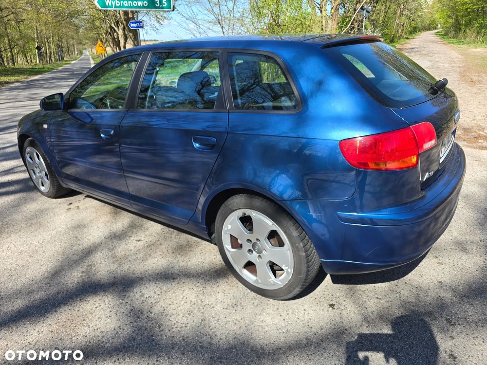 Audi A3 Sportback - 9