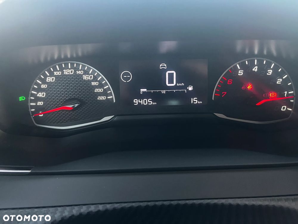 Peugeot 208 1.2 PureTech Style S&S - 29