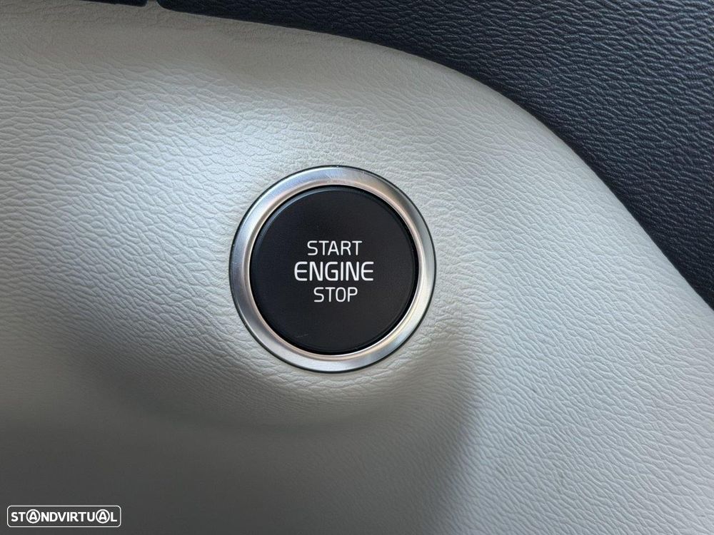 Volvo XC 40 2.0 D3 Inscription - 31