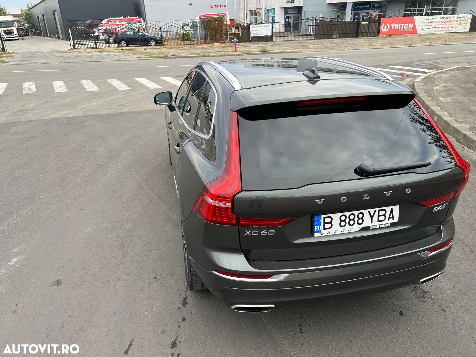 Volvo XC 60 B4 MHEV AWD Inscription - 6