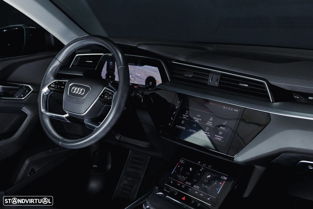 Audi e-tron 50 quattro - 11