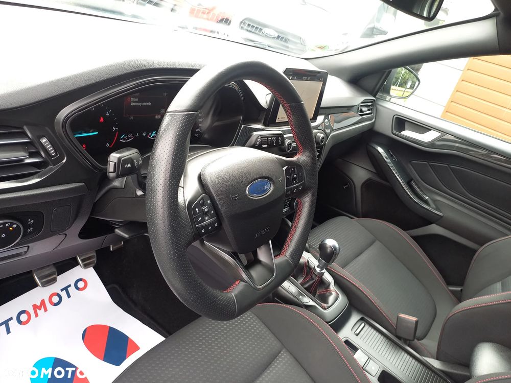 Ford Focus 2.0 EcoBlue STart-Stopp-System ST-LINE - 26